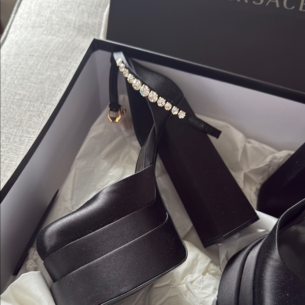 Versace Aevitas Platform Black Women's Shoes with Crystal Accents - Picture 4 of 9